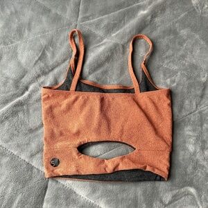 Burnt orange five the label top